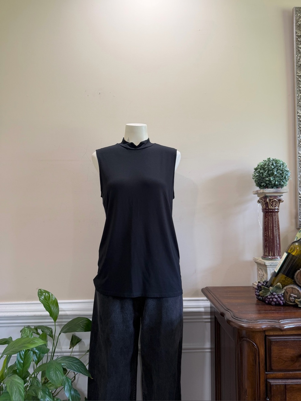 Eileen Fisher Black Turtleneck Sleeveless Top